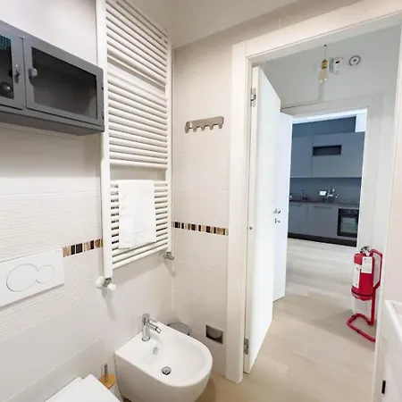 San Lazzaro 1 Tirabora Short Rent 公寓 的里雅斯特